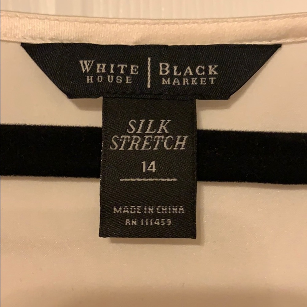 White House | Black Market Blouse - Picture 2 of 8